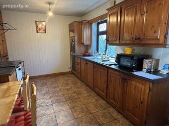 11 College Green, Thurles, Thurles, Co. Tipperary - Image 4