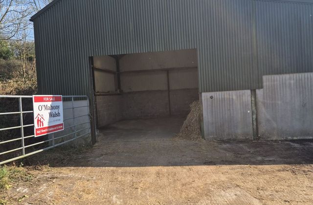 P31py28, Aherla, Co. Cork - Click to view photos