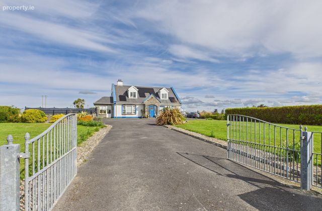 Aisling Geal, Shandrum, Mullagh, Co. Clare., Mullagh, Co. Clare - Click to view photos