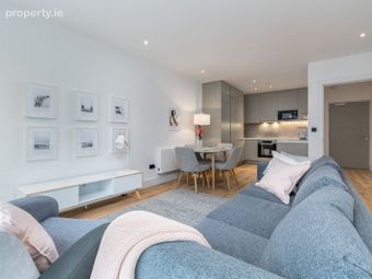 Apartment, Block 01, Ropemaker Place, Grand Canal Dock, Dublin 2 - Image 3