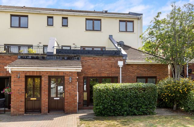 47 Charlesland Grove, Greystones, Co Wicklow, Greystones, Co. Wicklow - Click to view photos
