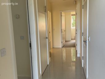 5 An R&oacute;d&aacute;n, C&uacute;l &Aacute;rd, Carrigtwohill, Co. Cork - Image 3