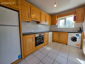 Duplex Apartment, Fearnog, Knocknacarra, Co. Galway - Image 2