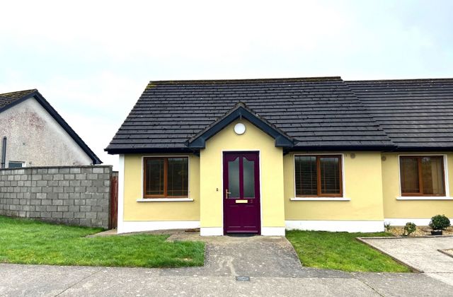 3 Shannonside, Ballyleague, Lanesborough, Co. Roscommon - Click to view photos