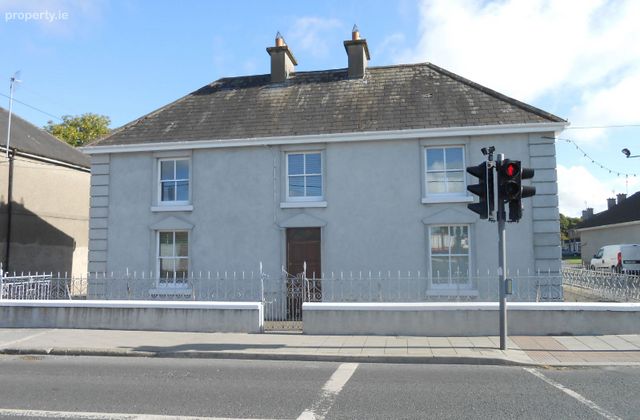 Castlemeadows E41v220., Thurles, Co. Tipperary - Click to view photos