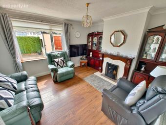 4 Pinewood, Ballybrack, Co. Dublin - Image 5