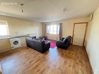 23 Cois Croinn, Saltown, Dundalk, Co. Louth - Image 3