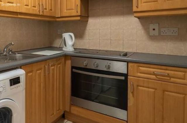 1 Earlsfield Court, Francis Street, Dublin 8 - Click to view photos