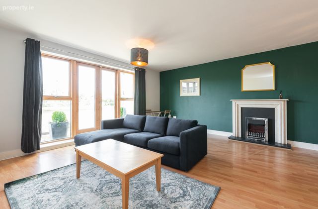 Apartment 99, The Ramparts, Cabinteely, Dublin 18 - Click to view photos