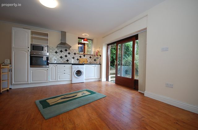 Seapark Hill, Malahide, Co. Dublin - Click to view photos