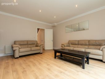 52 Collegefort, Castleknock, Strawberry Beds, Co. Dublin - Image 5