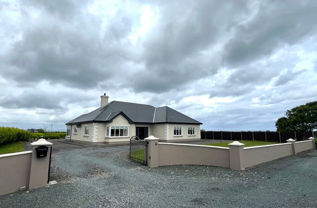 Leaffony, Enniscrone, Co Sligo, Enniscrone, Co. Sligo - Click to view photos