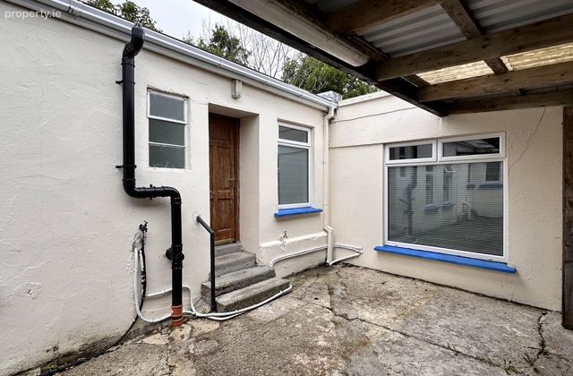 Office At Rear Of Spencer Auctioneer, Main Street, Oughterard, Co. Galway, Oughterard, Co. Galway - Click to view photos