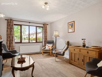 22 Birchfield Park, Goatstown, Dublin 14, Co. Dublin, Goatstown, Dublin 14 - Image 3