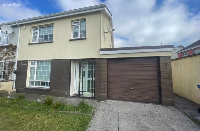 10 Lake View, Loughglynn, Castlerea, Co. Roscommon, Moyne, Co. Roscommon - Click to view photos