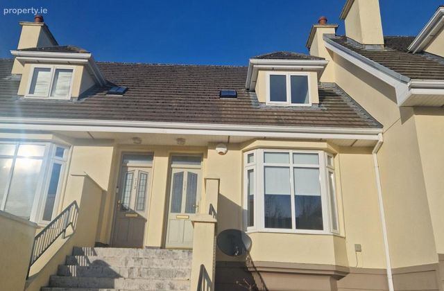 111 Ardkeale, Mount Oval Village, Rochestown, Co. Cork - Click to view photos