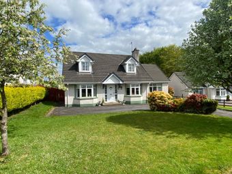 66 The Glebe, Stranorlar, Co. Donegal - Image 2