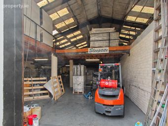 Unit E, Johnstown Lane, Cabinteely, Dublin 18 - Image 2
