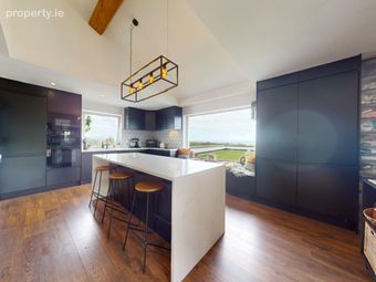 Ballinteer Lodge, Tara Hill, Tara Hill, Co. Wexford - Image 4