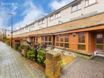 65 Milltown Avenue, Mount Saint Annes, Milltown, Dublin 6 - Image 2