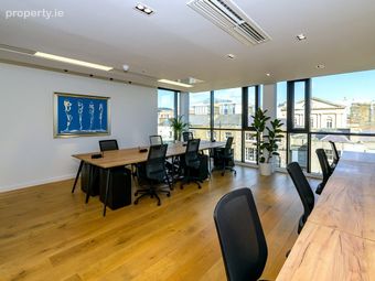 5 Schoolhouse Lane, Dublin 2 - Image 4