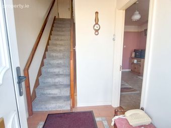 4 Star Crescent, Church Street, Mitchelstown, Co. Cork - Image 2
