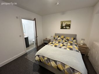 Coach House, Leitrim Road, Carrick-on-Shannon, Co. Leitrim - Image 3