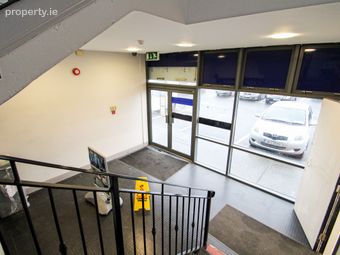 First Floor Retail Warehouse Of 7,911sq.ft, Briarhill Business Park, Ballybrit, Co. Galway - Image 3