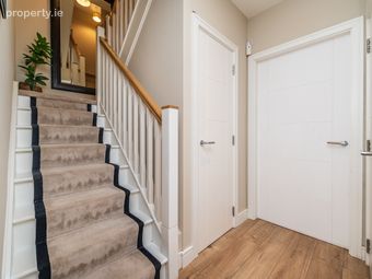27 Oak Park Court, Oak Park, Naas, Co. Kildare, Naas, Co. Kildare - Image 4
