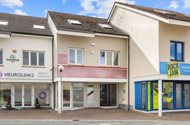 Unit 4, Sandyford Office Park, Blackthorn Avenue, Leopardstown, Dublin 18 - Click to view photos