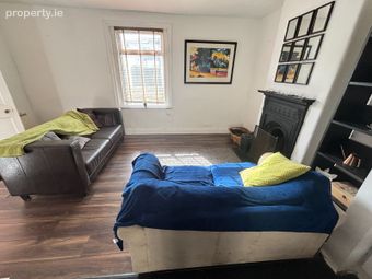 17 Presentation Road, Galway City Centre, Co. Galway - Image 3