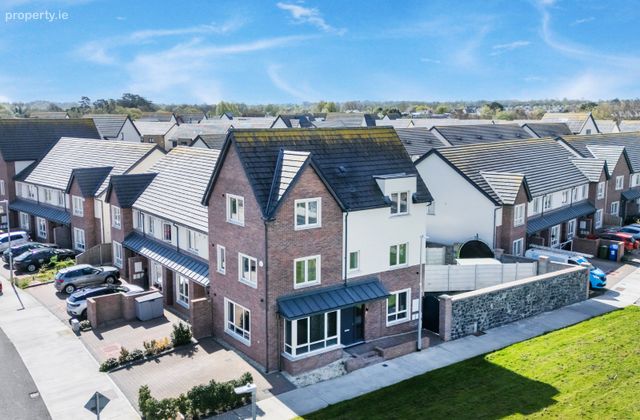 26 The Drive, Belin Wood, Newbridge, Co. Kildare, Newbridge, Co. Kildare - Click to view photos