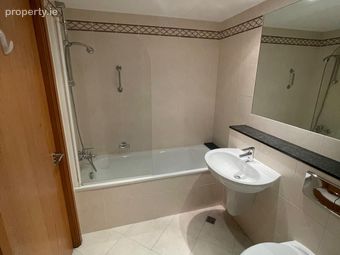 Apartment 11, The Links, Elmpark, Merrion, Dublin 4 - Image 5