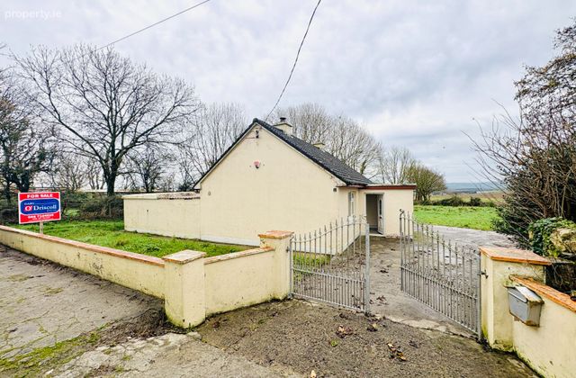 Corbally, Ballyduff, Ballyduff, Co. Kerry - Click to view photos