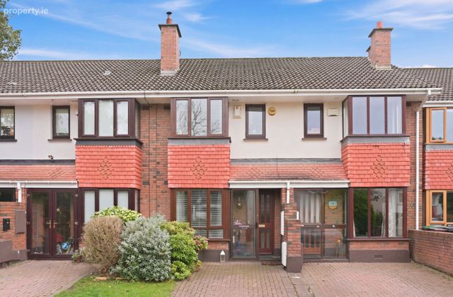219 Woodfield, Scholarstown Road, Rathfarnham, Dublin 16 - Click to view photos
