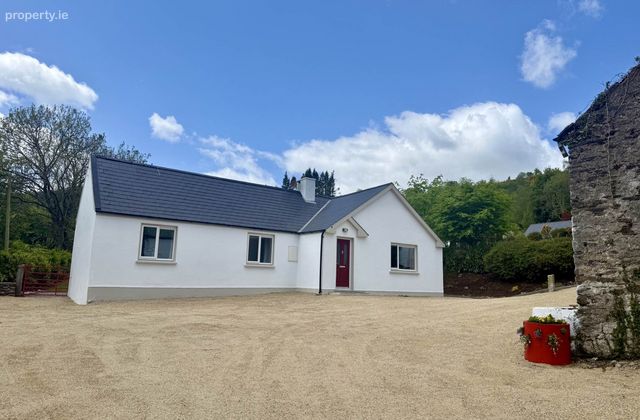 The Old Farmhouse, Shrule, Craanford, Co. Wexford, Craanford, Co. Wexford - Click to view photos