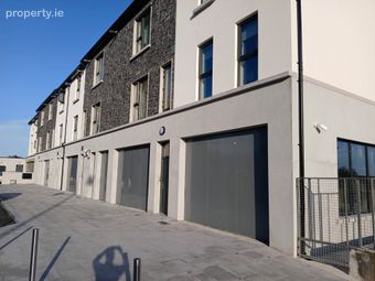 10-11 St. Mary`s Square, Athlone, Co. Westmeath, Athlone, Co. Westmeath - Image 4