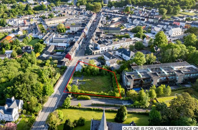 Bell Height, Kenmare, Co. Kerry, Kenmare, Co. Kerry - Click to view photos