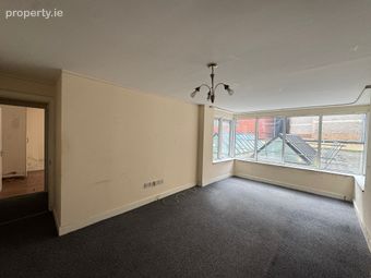 Apartment 5 College Gate, Townsend Street, Dublin 2, Dublin 2 - Image 4