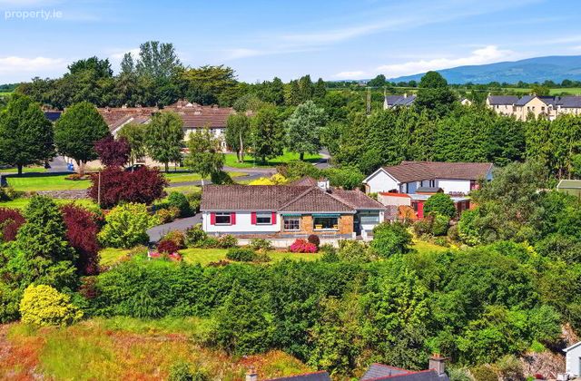 Hy-brasil, Magherareagh, Ardfinnan, Co. Tipperary, Ardfinnan, Co. Tipperary - Click to view photos