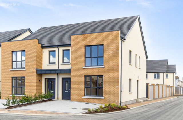 Cnoc Na Greine, Greenville Lane, Enniscorthy, Co. Wexford - Click to view photos