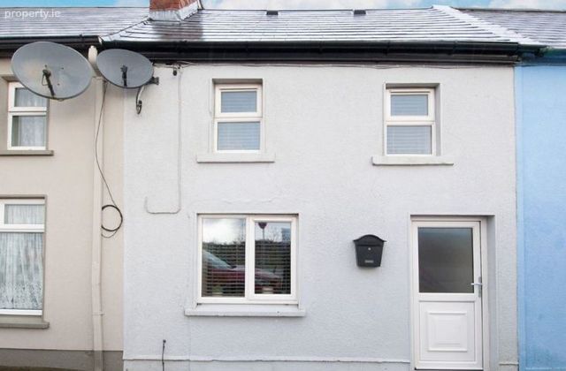 No.35 Mccurtain Street, Gorey, Co. Wexford - Click to view photos