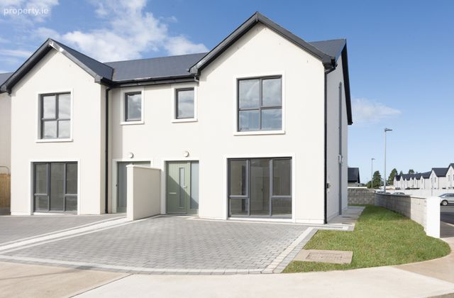 Bruach Abhainn, Midleton, Co. Cork - Click to view photos