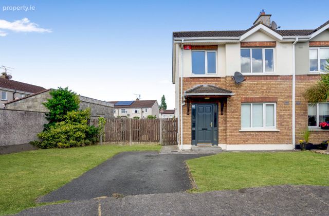 35 Woodbury Gardens, Dundalk, Co. Louth, Dundalk, Co. Louth - Click to view photos