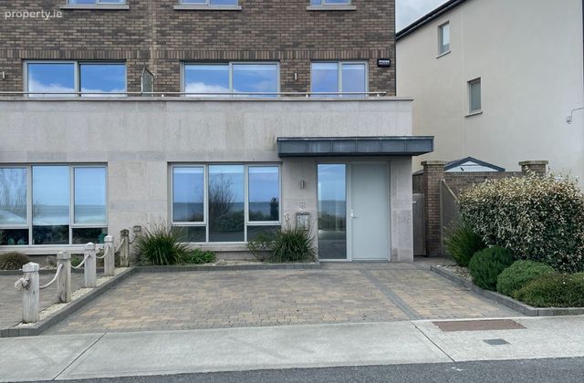 The Shore, Marina Village, Greystones, Co. Wicklow - Click to view photos