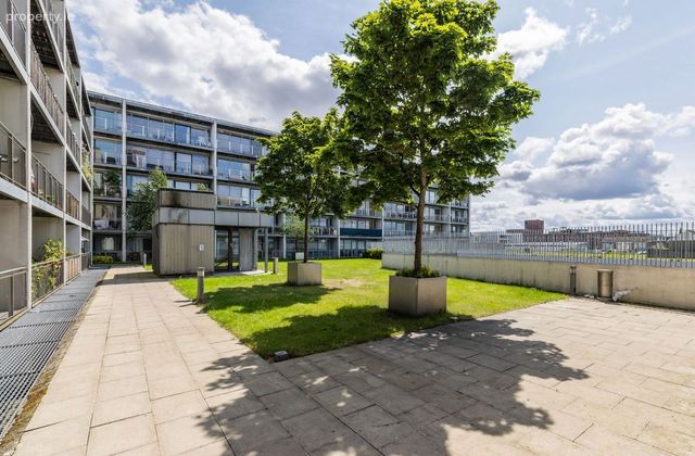 Apartment 12, Linnbhla, Santry Cross, Dublin 11, Poppintree, Dublin 11 - Click to view photos