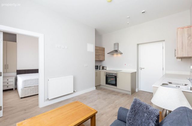 Baggot Street Lower, Dublin 2 - Click to view photos