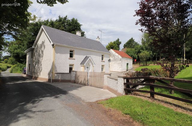 Lisnakeeny, Magheracloone, Carrickmacross, Co. Monaghan - Click to view photos