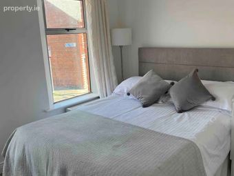 73 Gordon Street, Dublin 4, Grand Canal Dock, Dublin 4 - Image 3
