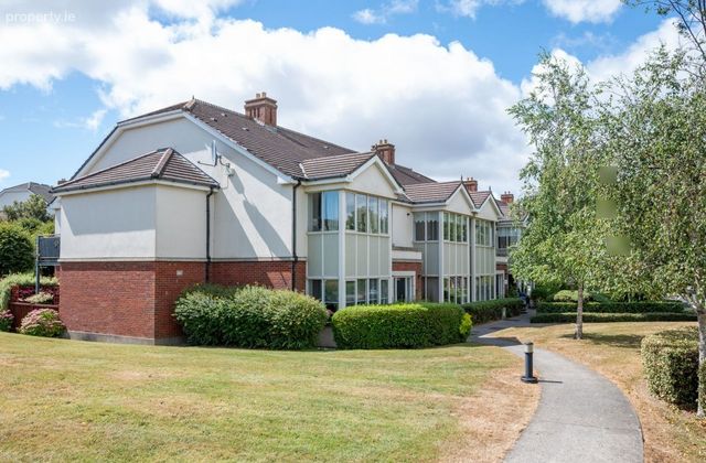 Apartment 25, Caddell, The Links, Station Road, Portmarnock, Co. Dublin - Click to view photos